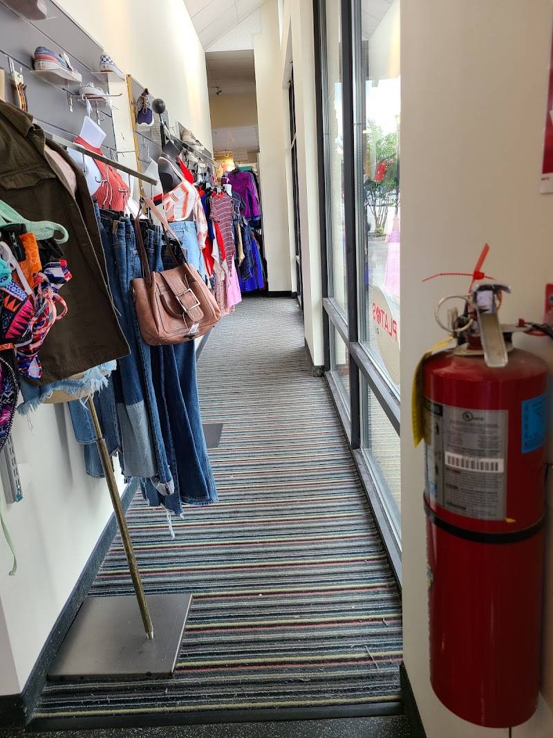 Plato's Closet Buford